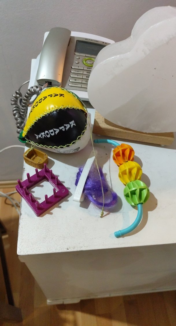 Renkli Çeşitli Oyuncak Seti - Görsel 3