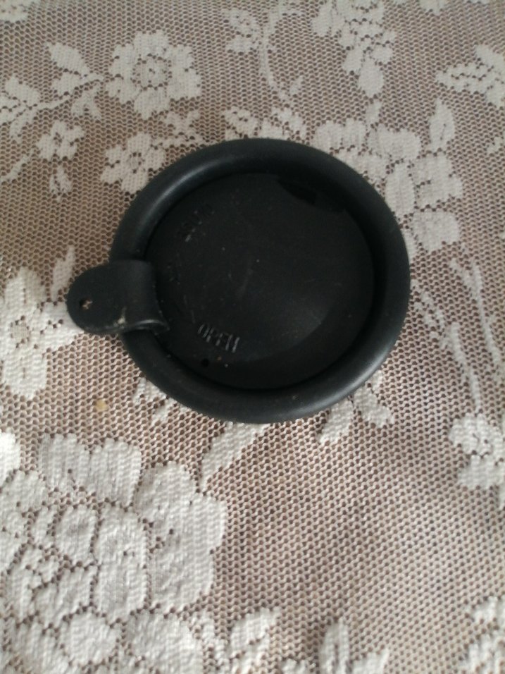 Siyah Göğüs Pedi.  Kapak yenı - Görsel 2