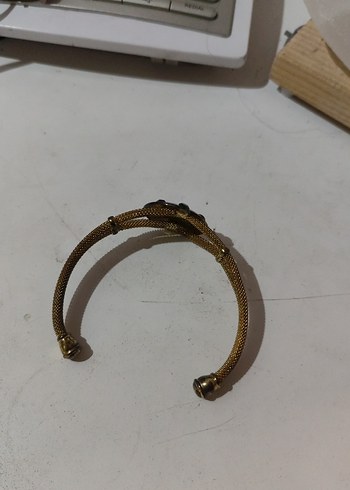 Zincir Detaylı Altın Renk Kadın El Zinciri bileklijk - Görsel 6