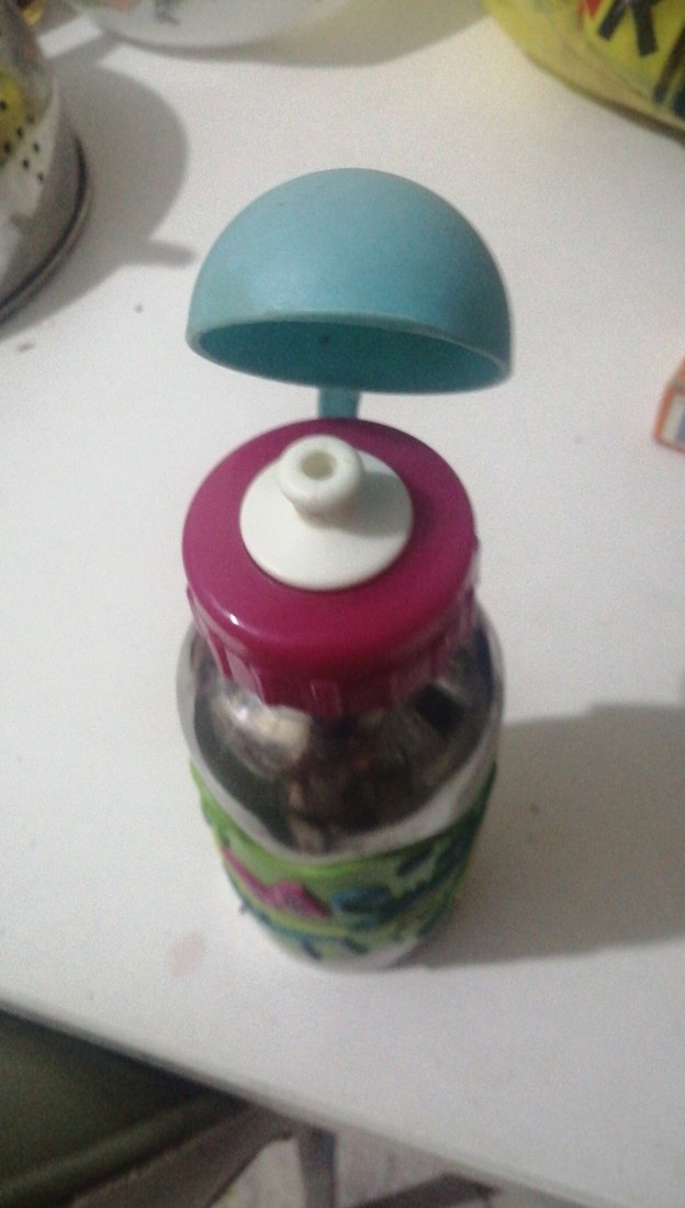 Renkli Bebek Maması Şişesi. Cocuk suluk - Görsel 5