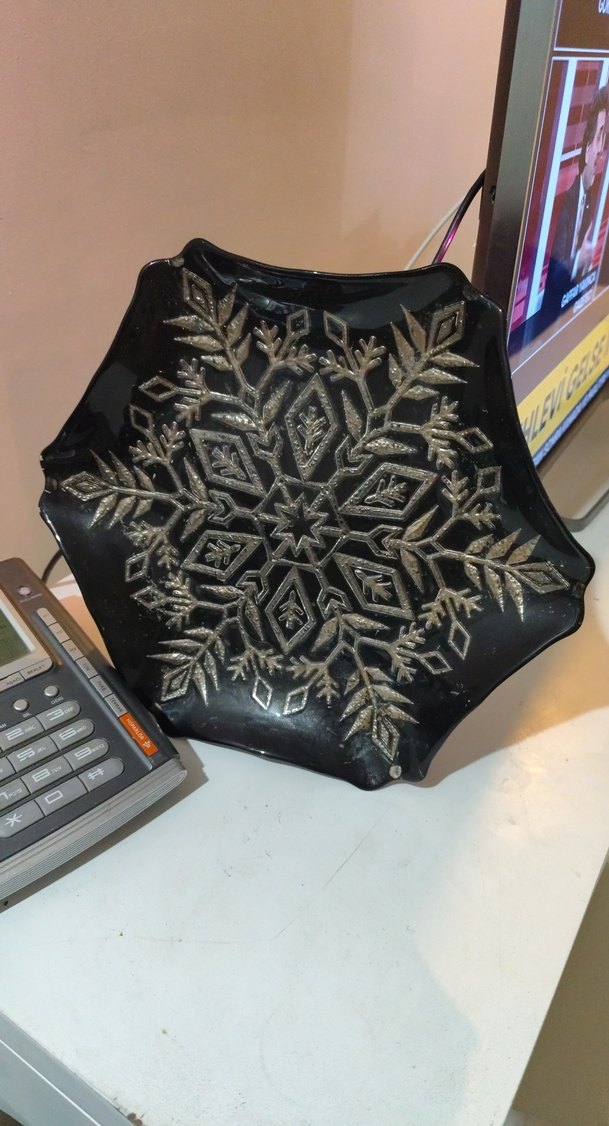 Siyah Kar Tanesi Desenli Dekoratif Tabak eskilerden - Görsel 4