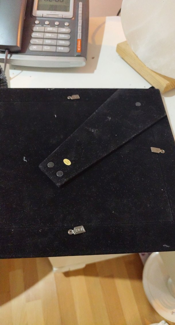 Bej Çiçek Desenli Gri Çerçeve - Görsel 4