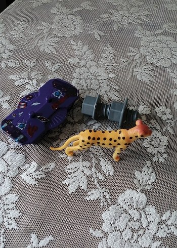 Renkli Mor Kedi Oyuncağı ve Aksesuarı - Görsel 2