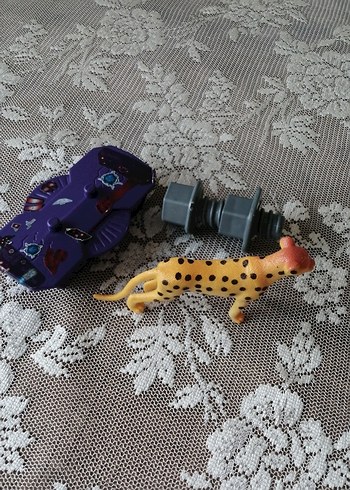 Renkli Mor Kedi Oyuncağı ve Aksesuarı - Görsel 3