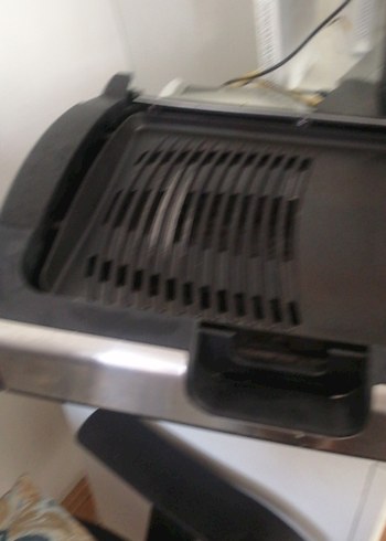 Beden Renk Essenso Siyah Elektrikli Izgara ve Tost Makinesi