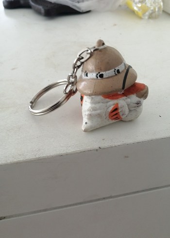 Renkli Beyaz Kedi Figürlü Anahtarlık - Görsel 3