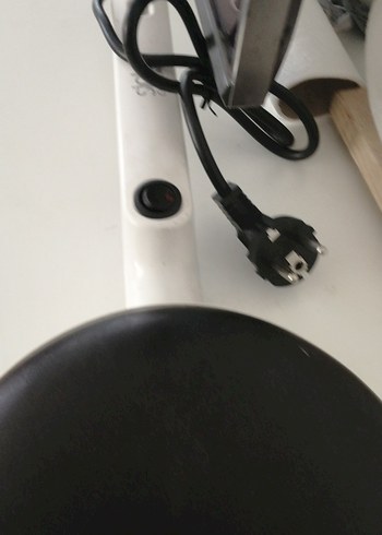 Yuvarlak Siyah Mouse Pad. Krep makıne calısıyor - Görsel 4