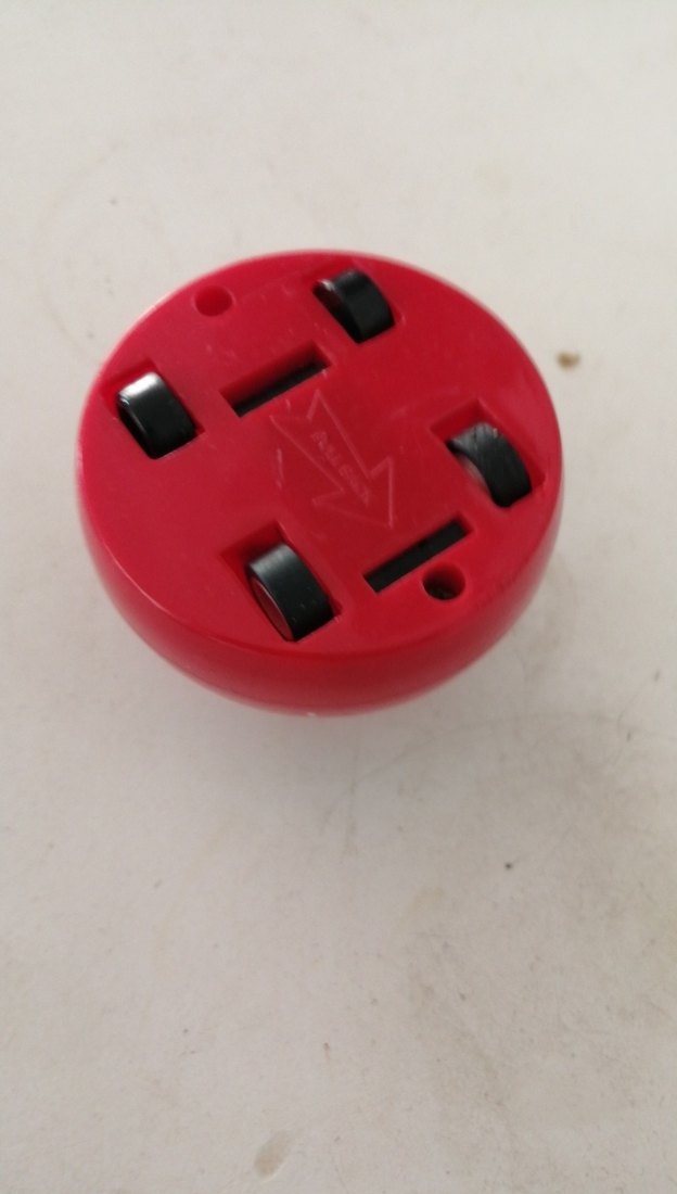 Çilek Desenli Renkli Dudak Parlatıcısı. Oyuncakk - Görsel 5