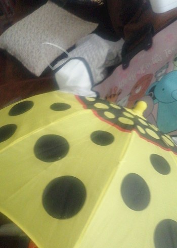 Sarı Puantiyeli Fırfırlı Kadın Şemsiye cocuk - Görsel 5