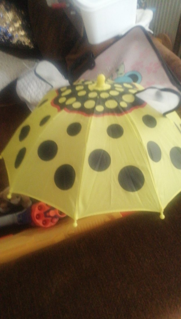 Sarı Puantiyeli Fırfırlı Kadın Şemsiye cocuk - Görsel 2