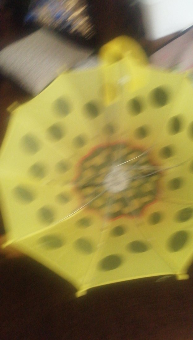 Sarı Puantiyeli Fırfırlı Kadın Şemsiye cocuk - Görsel 4