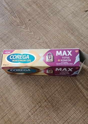 Corega Maksimum Güç Protez Yapıştırıcı sadece denedim