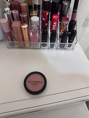 Sephora Sephora Allık