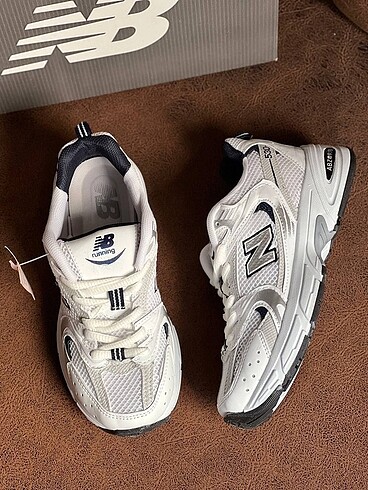 New Balance NEW BALANCE 530