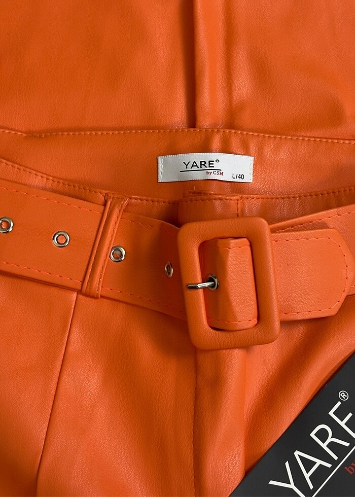Kemerli Turuncu Deri Pantolon - Görsel 4