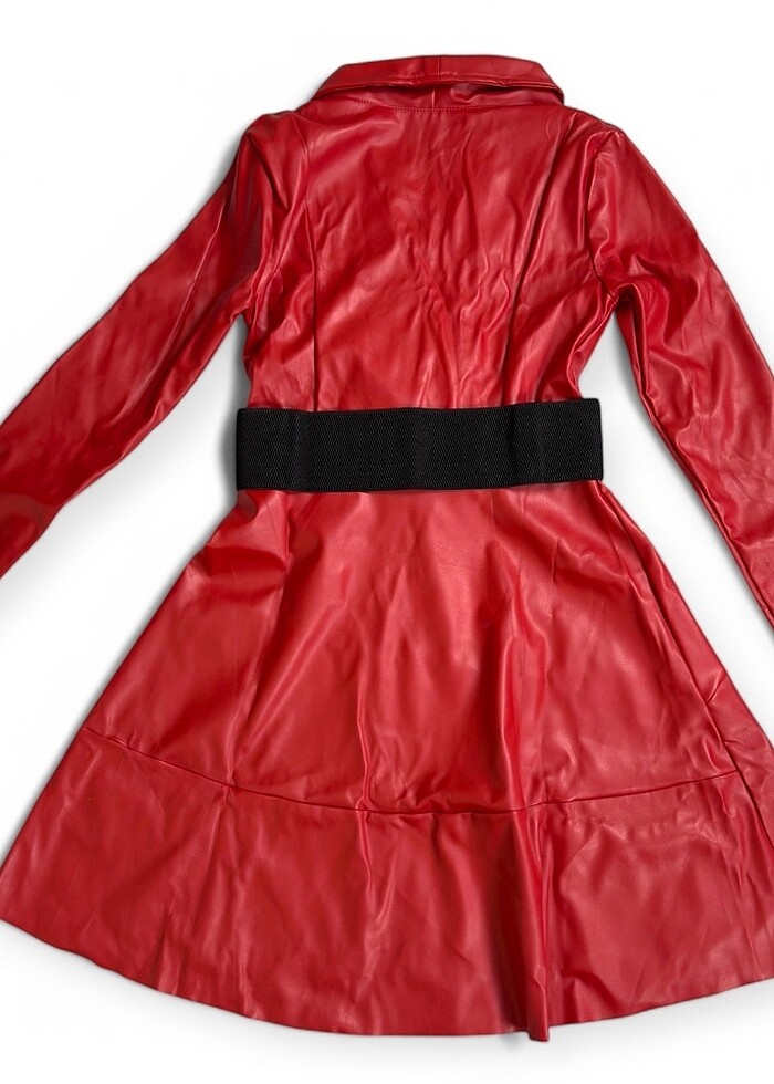 Kırmızı Deri Elbise - Görsel 2