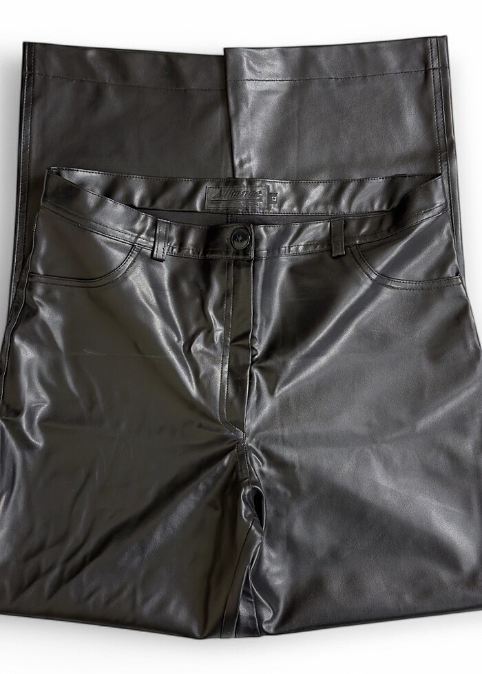 Siyah Deri Pantolon - Görsel 4