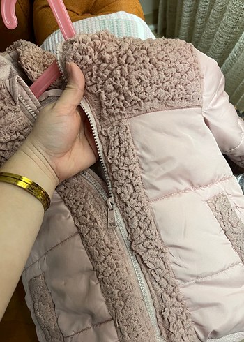 Dkny Kız Çocuk pembe Kürklü Mont - Görsel 5