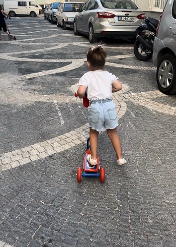 3 Tekerlekli Hot Wheels Bebek Çocuk Scooterz - Görsel 3