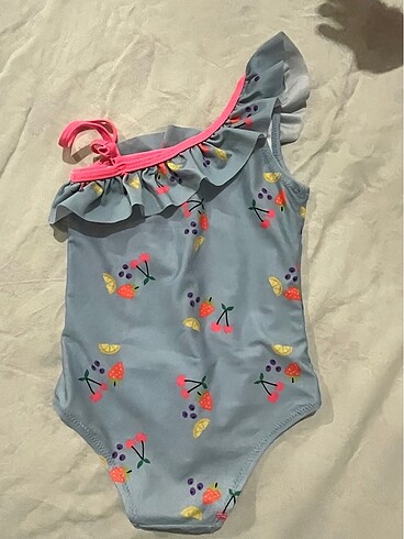 LC Waikiki Kız bebek Mayo 18/24