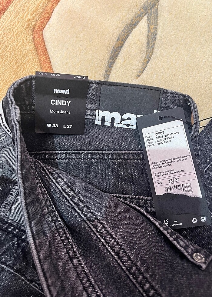 Hiç giyilmemiş etiketi üstünde bol pantolon - Görsel 2