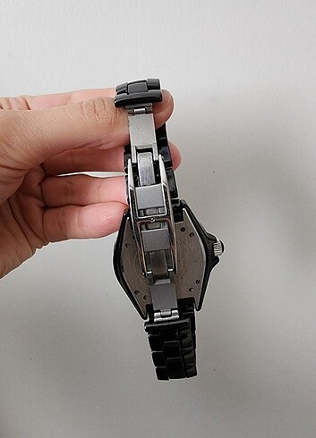 Sıfırdan farksız orijinal seramik bayan kol saati - Görsel 5