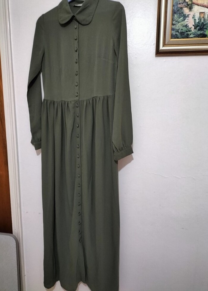 Haki elbise düğme pile yaka uzun tesettür - Görsel 3