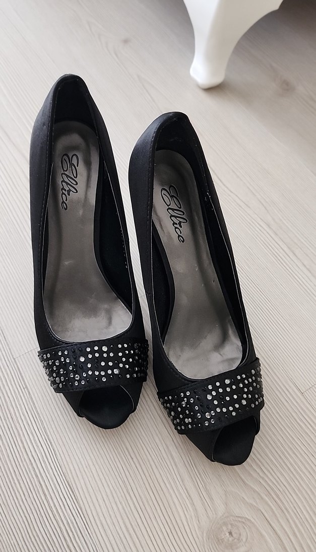 Şık Siyah Taşlı Topuklu Kadın Ayakkabı - Görsel 3