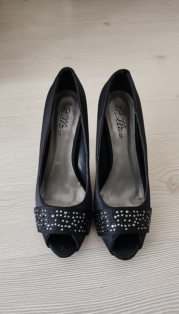 Şık Siyah Taşlı Topuklu Kadın Ayakkabı - Görsel 4
