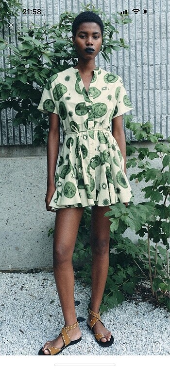 Zara Elbise