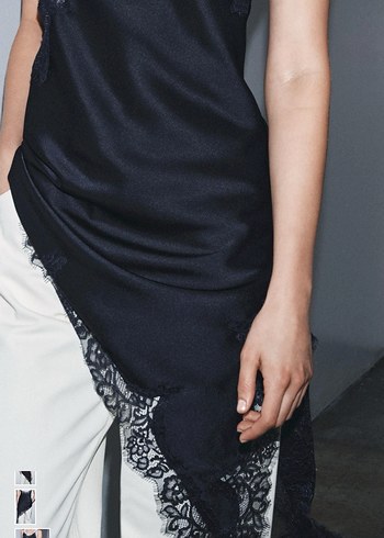 Zara Asimetrik Dantel Detaylı Kadın Elbise - Görsel 3