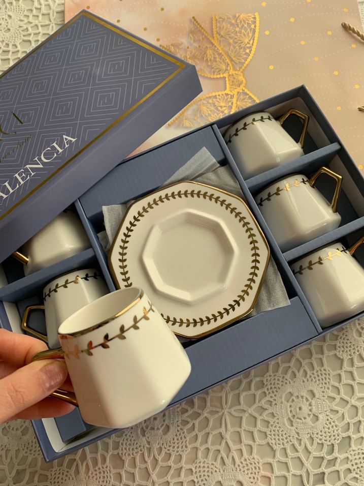 Altıgen Beyaz Porselen Kahve Fincan Seti markası paçi - Görsel 3