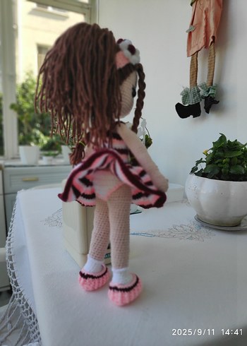 Beden Renk amigurumi bebek.