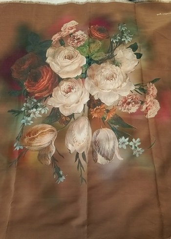 Armine tafta eşarp