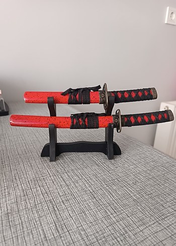 Kırmızı Mini Samuray Kılıç Seti