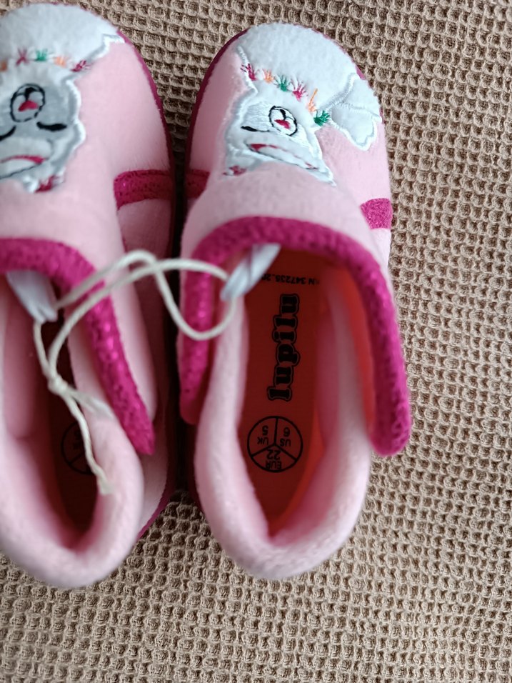 Kızlar için Pembe Nakışlı Sıcak Ev Kreş Ayakkabısı - Görsel 5
