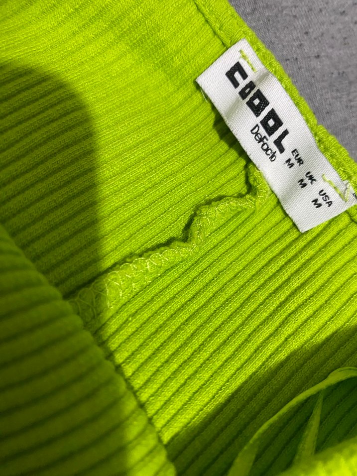 Yeşil Elbise - Görsel 2