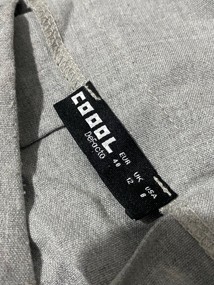 gri kumaş etek - Görsel 2