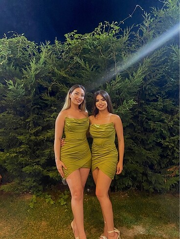 m Beden yeşil Renk Yeşil mini abiye elbise