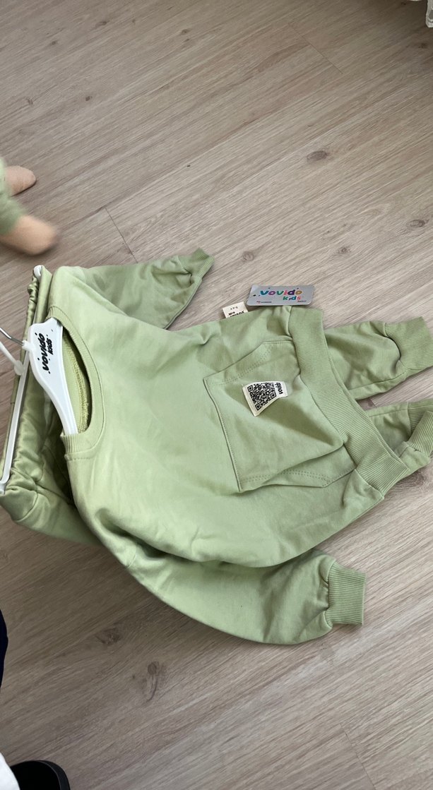 Uzun Kollu Yeşil Bebek Takımı - Görsel 4