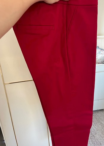 Kadın Kırmızı Pilili Saten Pantolon - Görsel 2