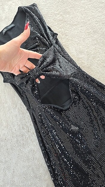 Zara Zara gece elbisesi çok şık pul payet