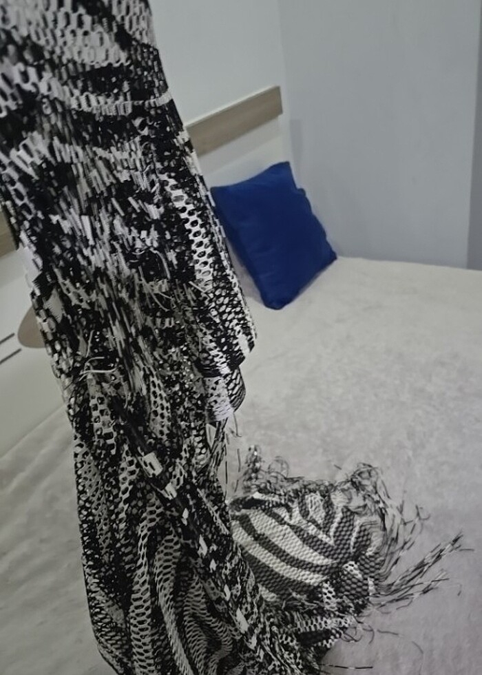 Zebra desenli püsküllü deniz kıyafeti - Görsel 2