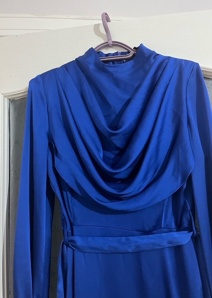 Saten elbise - Görsel 4