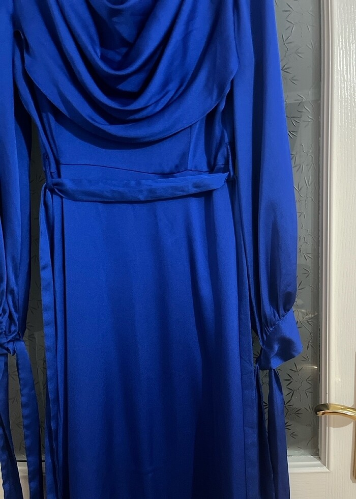 Saten elbise - Görsel 5