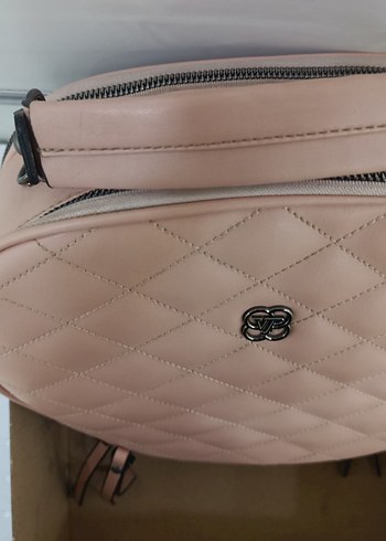 Pembe Deri Kadın Omuz Çantası ACİLLLL!
AÇIKLAMAYI OKUYUN. - Görsel 5