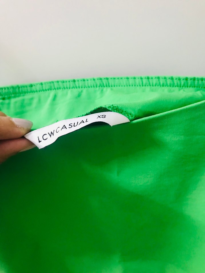 Yeşil Askılı Uzun Elbise - Görsel 3