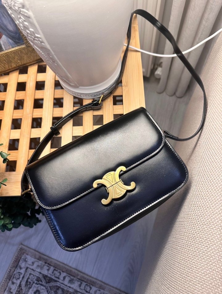 Siyah Deri Tokalı Kadın Çapraz Çanta - Görsel 2