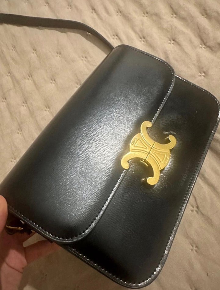 Siyah Deri Tokalı Kadın Çapraz Çanta - Görsel 5