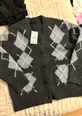 Gri Ekose Desenli Triko Hırka - Görsel 2